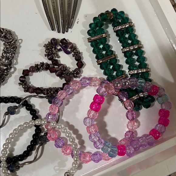 Accessories Bundle. - Picture 6 of 6